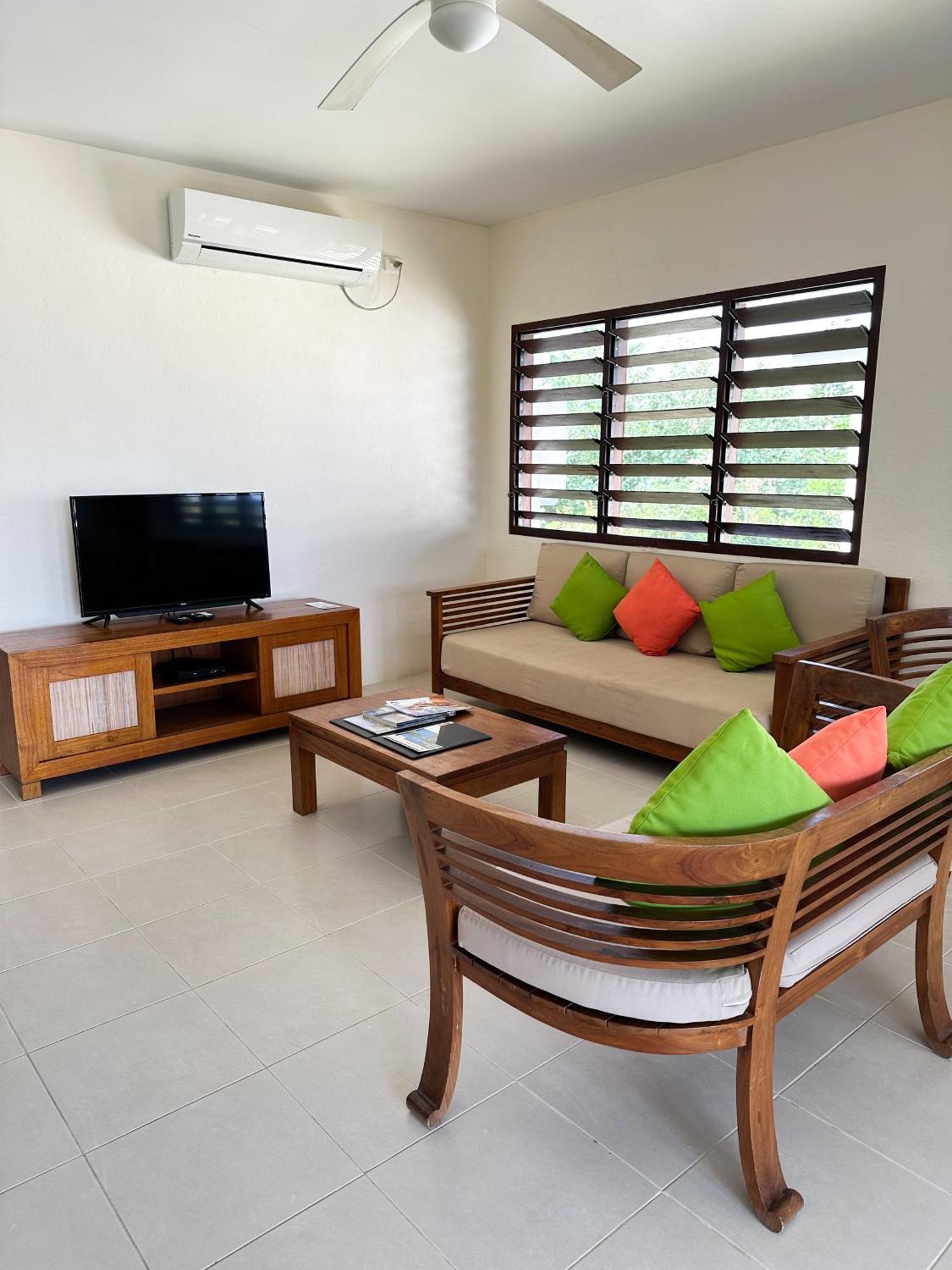 Nasama Resort Port Vila Exterior foto